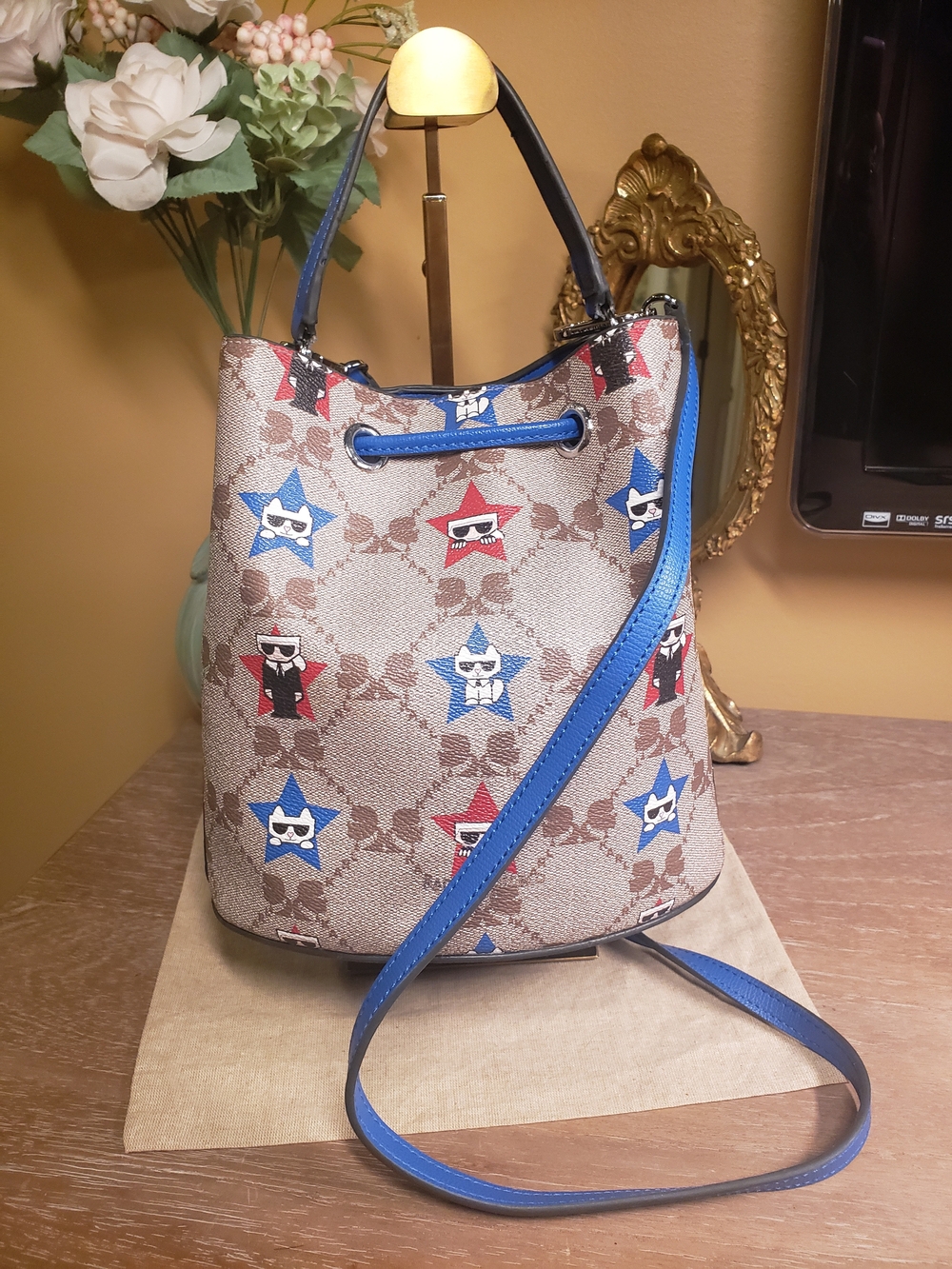 Karl Lagerfeld Paris Star Monogram Star Bucket Bag (Retail $228) - Picture 5 of 12